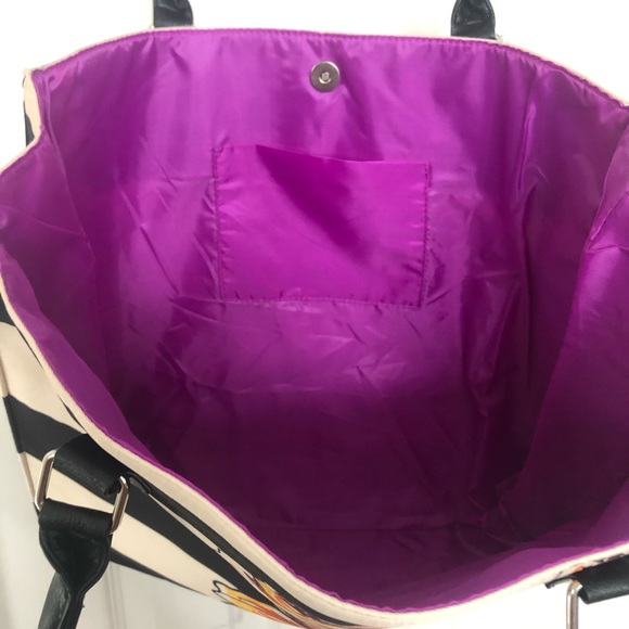 Weekend tote - Picture 2 of 2